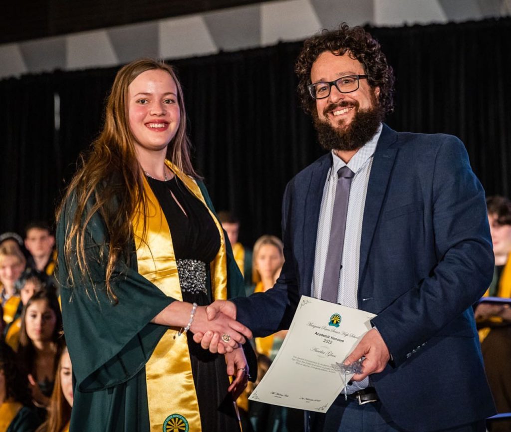 2022 Graduates shine! 2