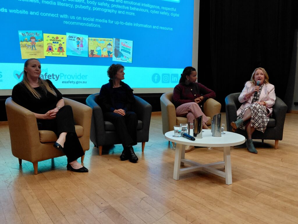 Experts Inspire Parents at MRIS eSafety Event 2
